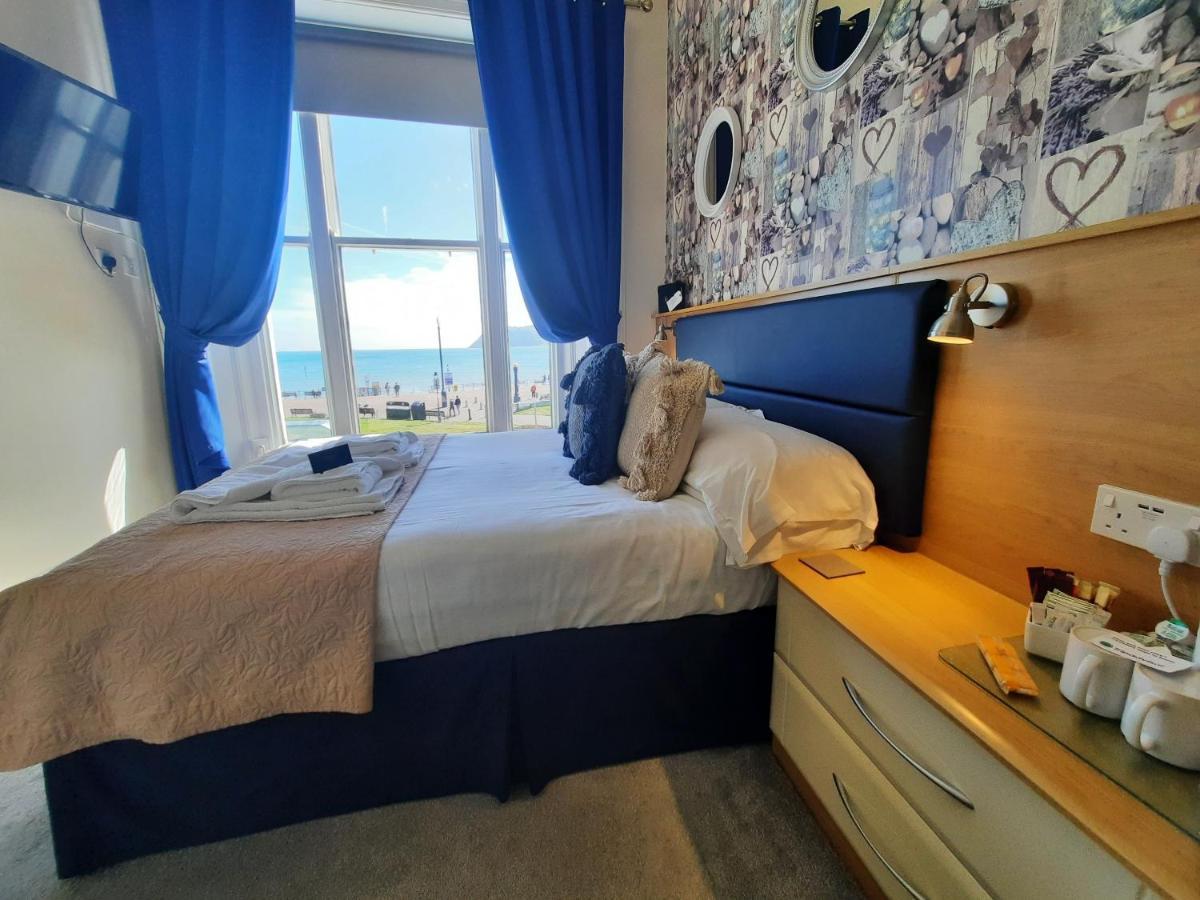 Hen Dy Bed & Breakfast Llandudno Dış mekan fotoğraf
