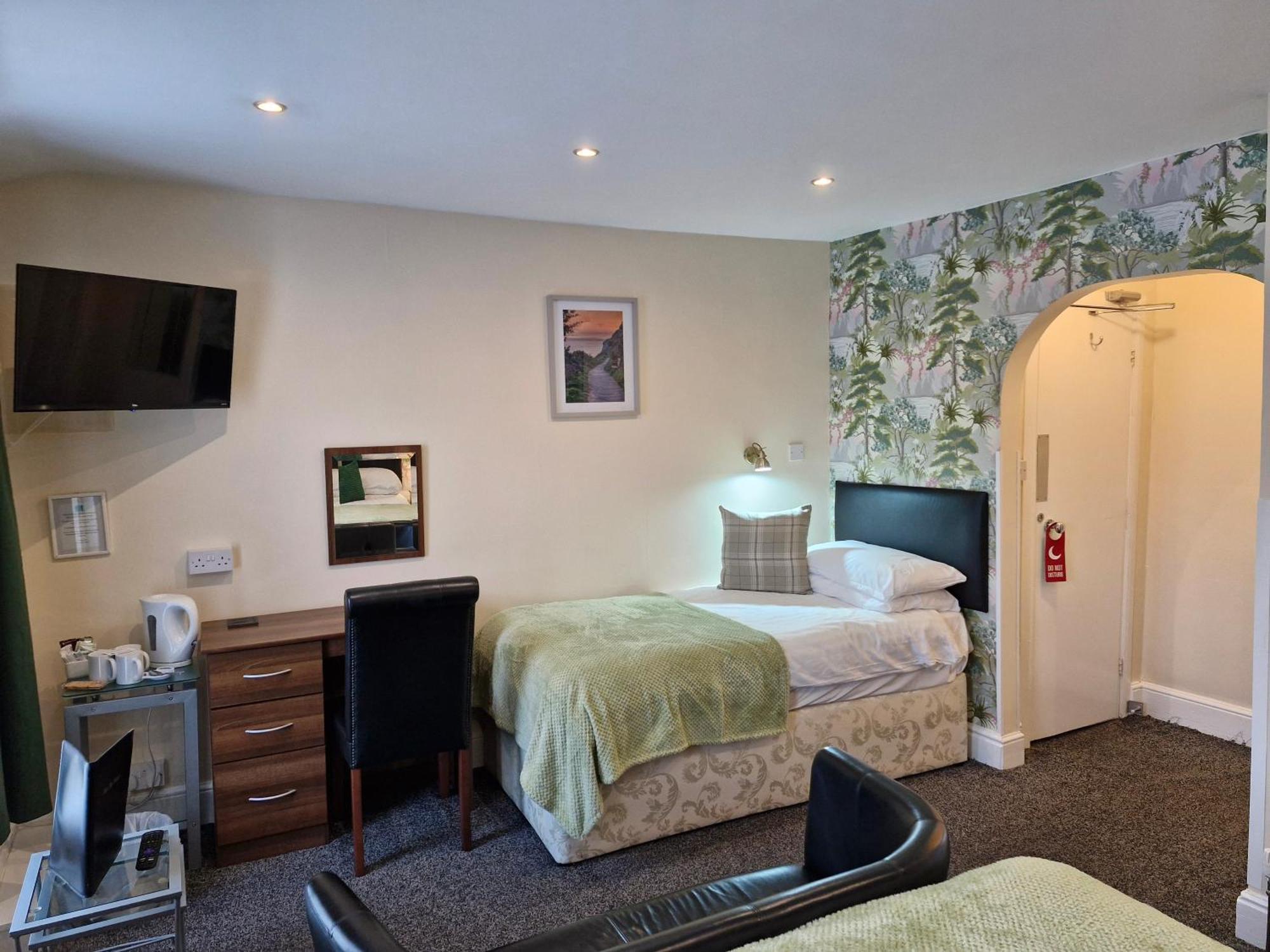 Hen Dy Bed & Breakfast Llandudno Dış mekan fotoğraf